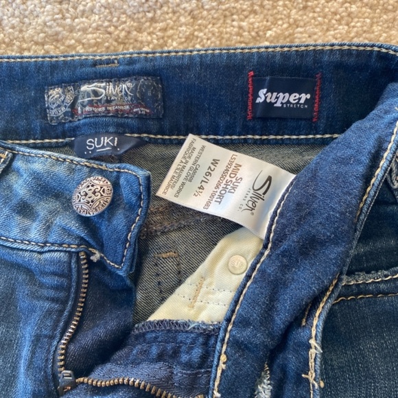 Silver-Suki mid shorts - Picture 3 of 4